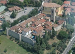 Luftaufnahme Moniga del Garda von Süden (binsy) - klicken für mehr Infos...